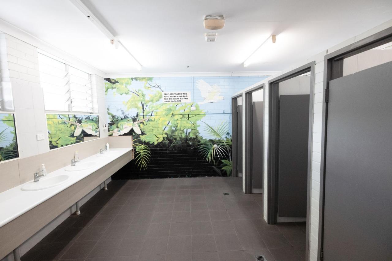 Rockhampton Backpackers Hostel Bagian luar foto