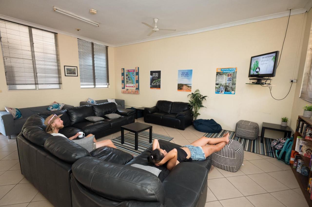 Rockhampton Backpackers Hostel Bagian luar foto