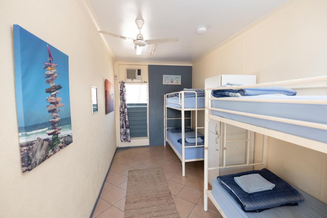 Rockhampton Backpackers Hostel Bagian luar foto