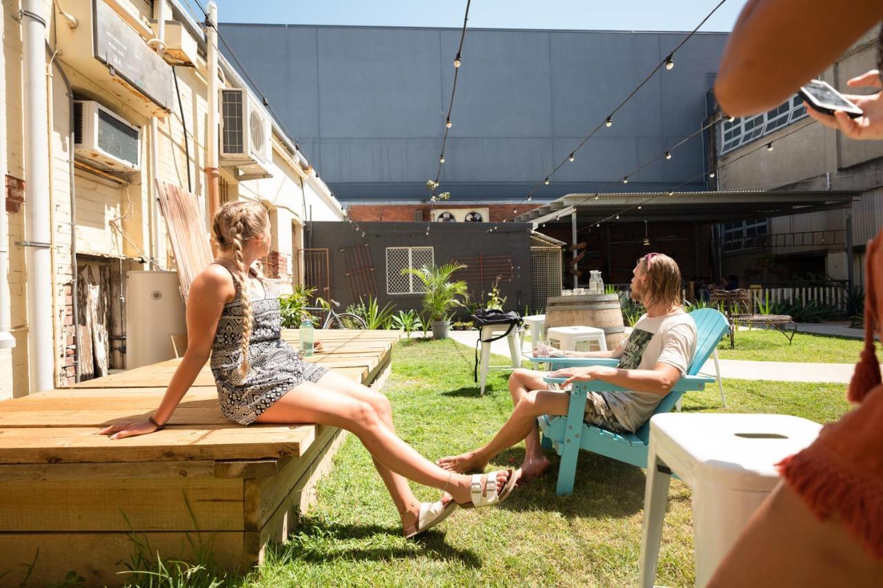 Rockhampton Backpackers Hostel Bagian luar foto